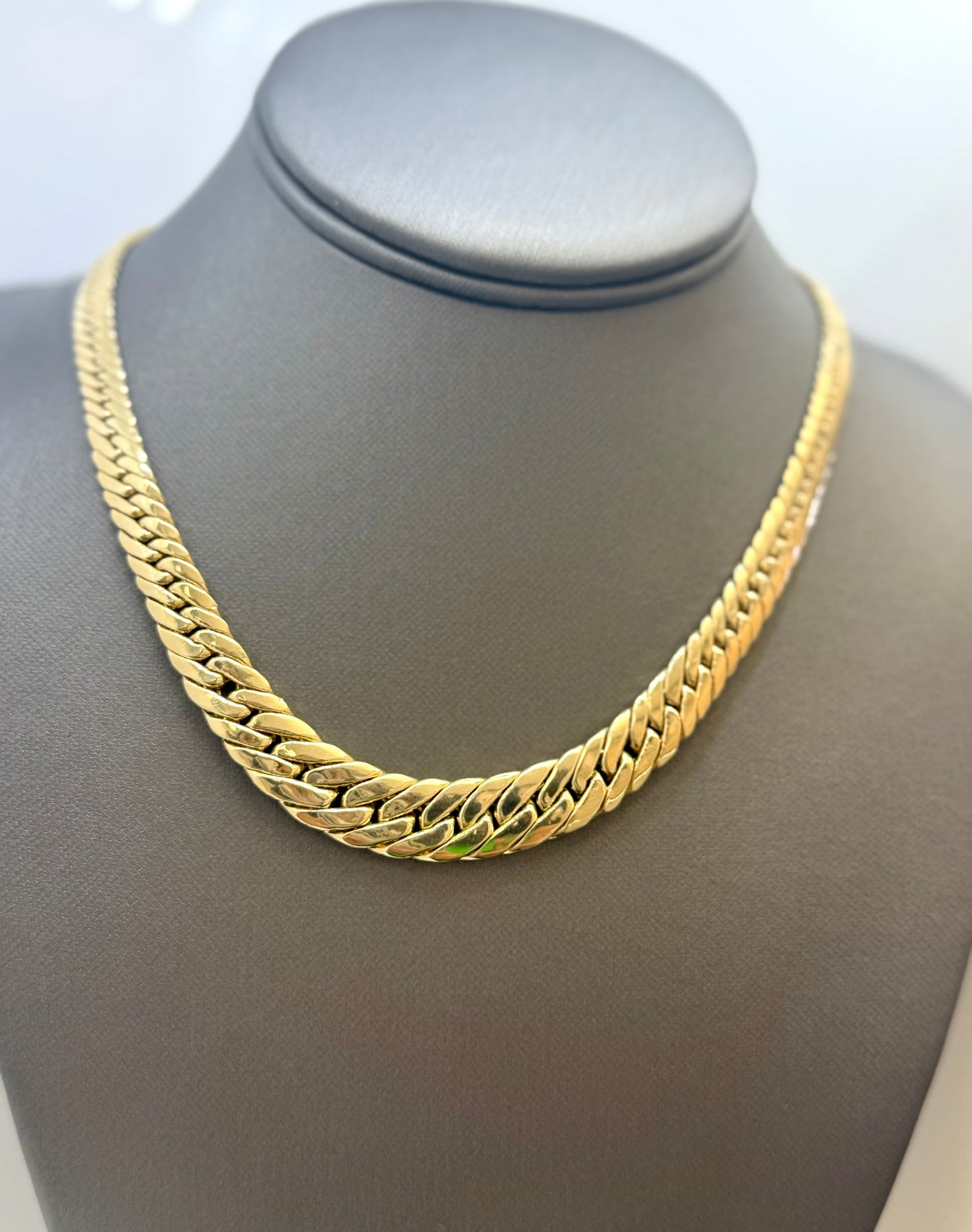 Necklace 10k
